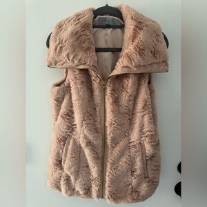 NWOT Marc New York Faux Fur Vest in Soft Pink